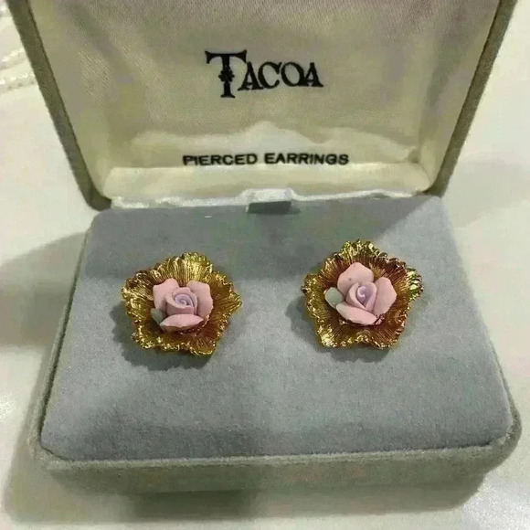 Tacoa Jewelry - Vintage Tacoa Pink Rose Earrings
